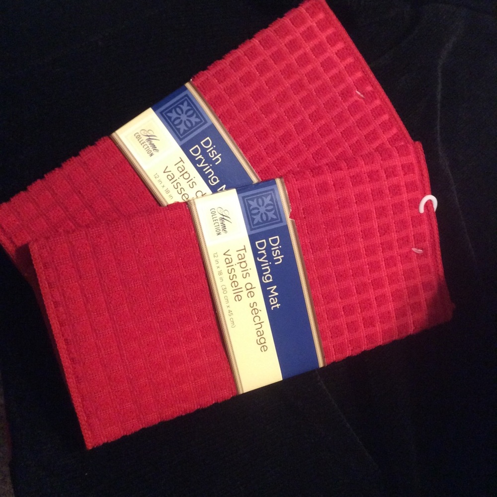 Set of 2 microfiber drying mats 12 X 18 red
